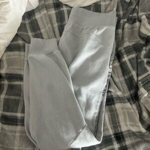 Woman’s Under Armor Sweatpants